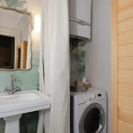 Airstay : Deluxe Old Town Apartment Prague