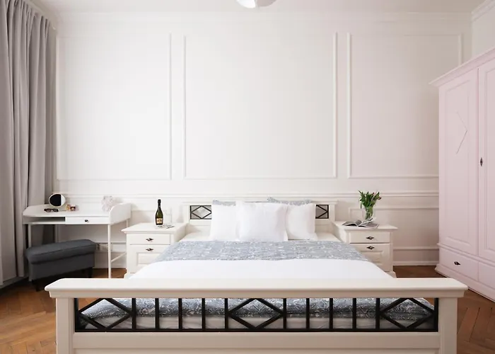 Appartement Airstay : Deluxe Old Town