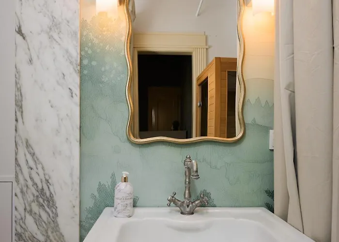 Airstay : Deluxe Old Town Appartement