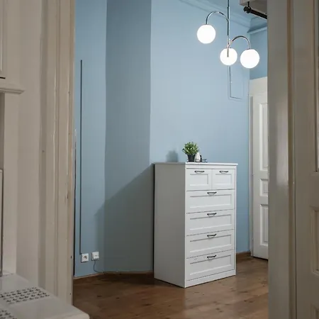 Airstay : Deluxe Old Town Apartamento