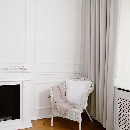 Airstay : Deluxe Old Town Apartamento Praga